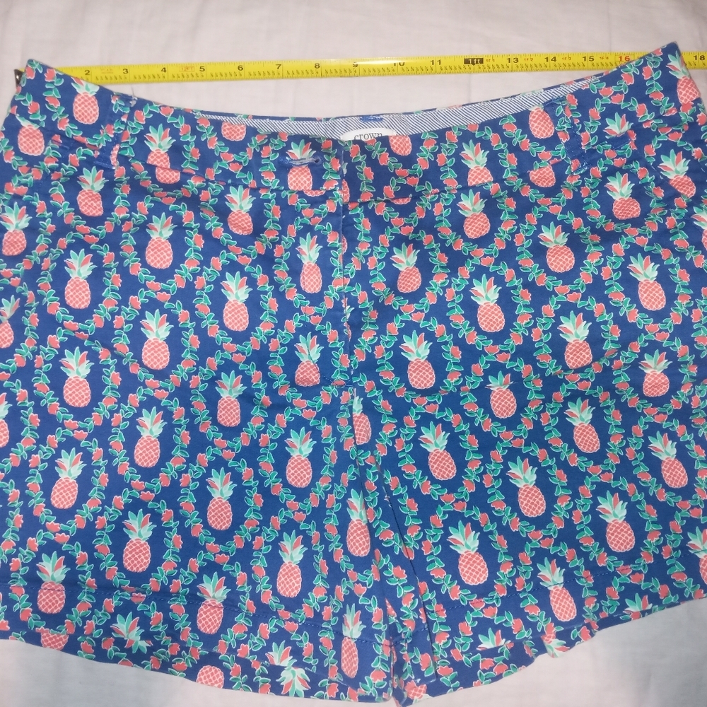 Crown & Ivy Shorts